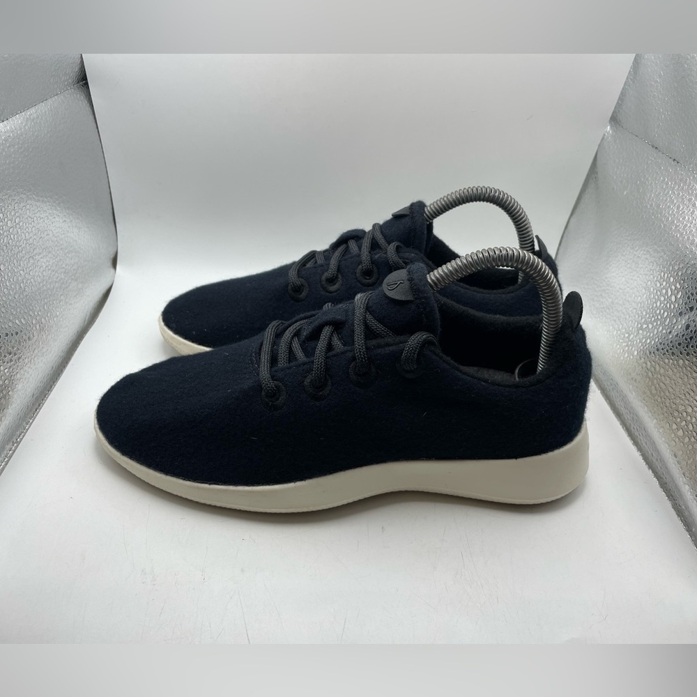 Allbirds Wool Runners women’s black sneakers size 7